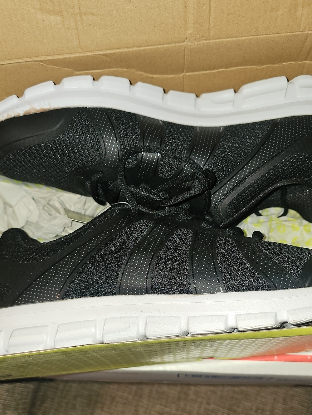 Xersion NWT Men's Black Lightweight Athletic Running Shoes Size 10.5